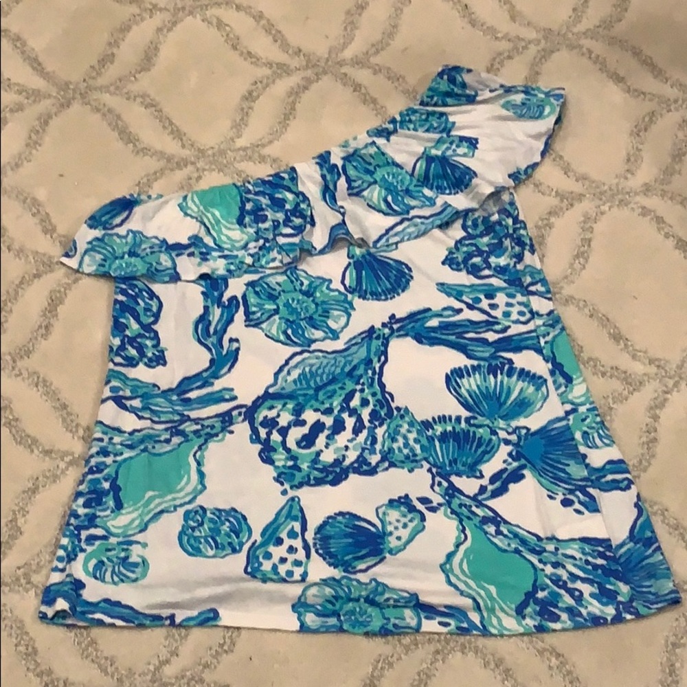 Lilly Pulitzer one shoulder shirt